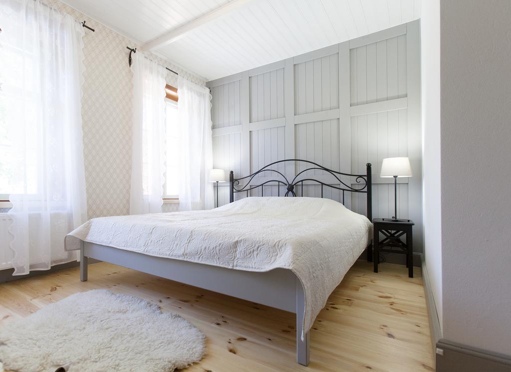 Osel Apartment Kuressaare Chambre photo