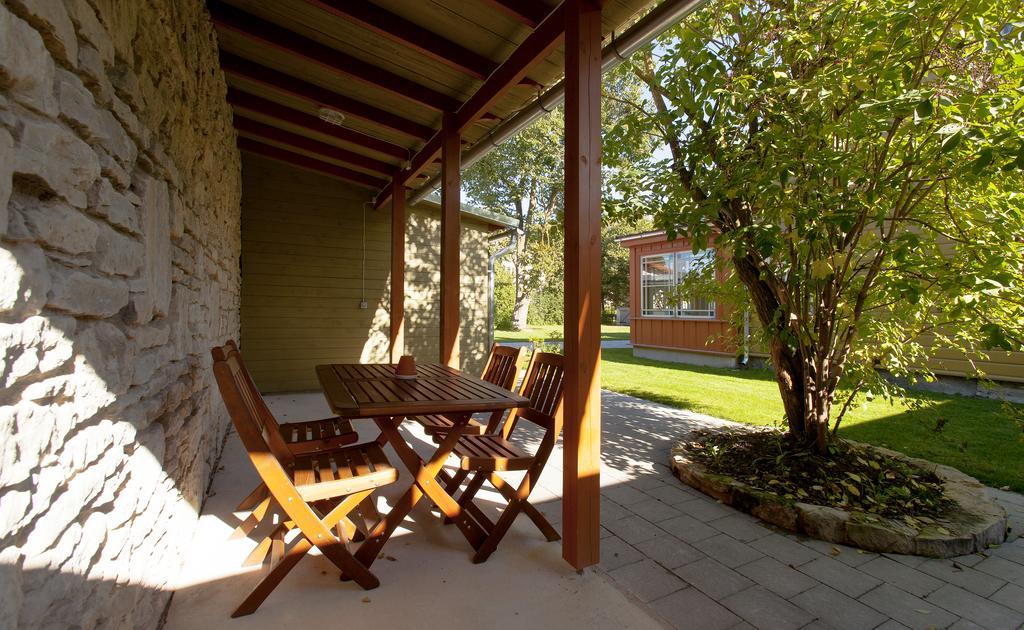 Osel Apartment Kuressaare Chambre photo
